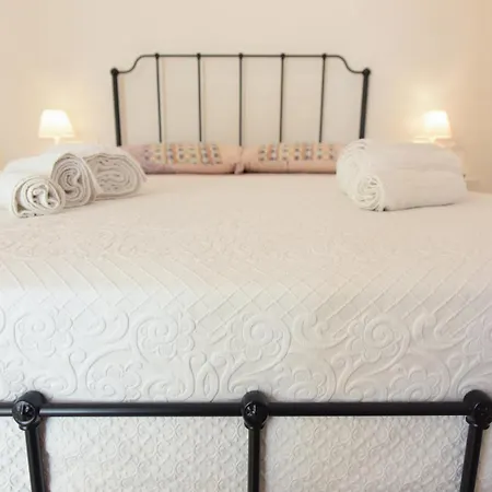 Holiday home Dimora Torre Bianca *